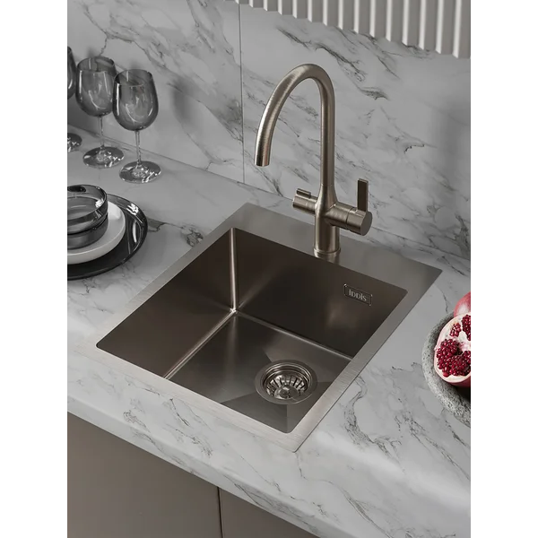 Фото товара на маркетплейсе wildberries Мойка для кухни врезная, 51х43х20 см